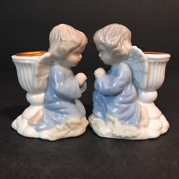2 VINTAGE BLUE PRAYING ANGELS CANDLE STICK HOLDERS - Picture 2 of 11